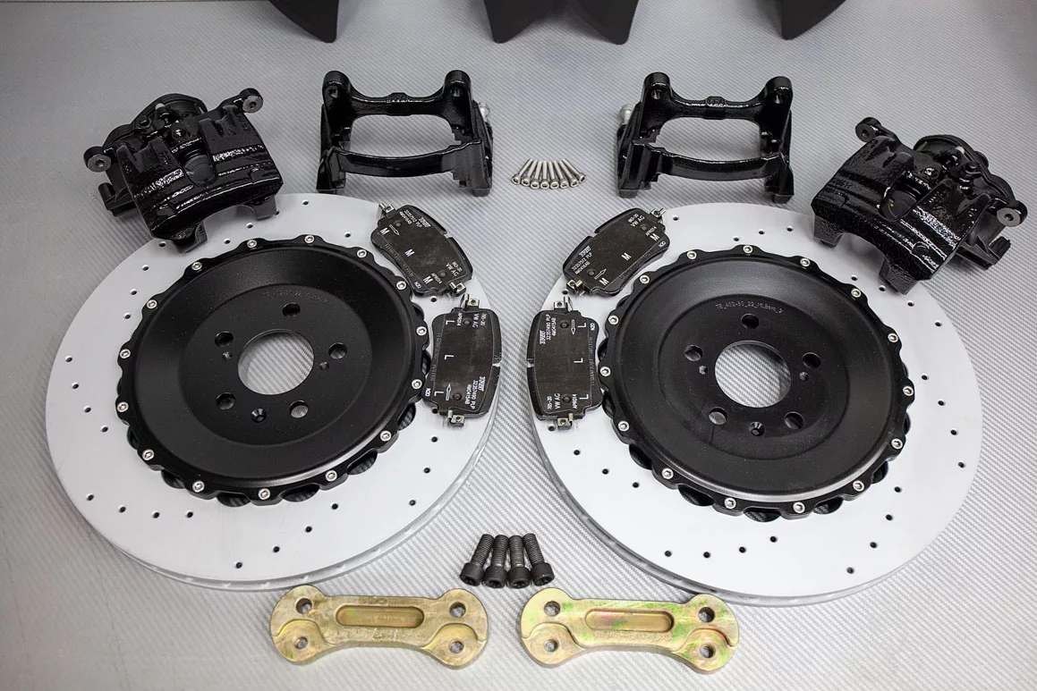 Audi Q8 rear axle brake kit. pic 1