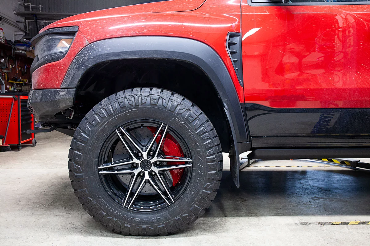 Carbon-ceramic brake kit Dodge RAM TRX . Pic 17