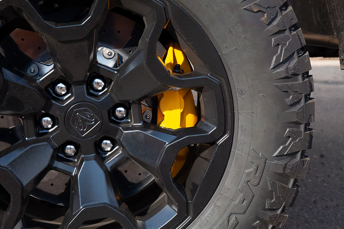 Dodge RAM TRX carbon-ceramic brakes. Pic 1