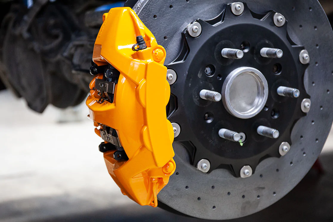 Dodge RAM TRX carbon-ceramic brakes. Pic 1