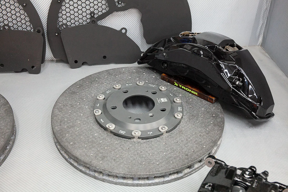 Carbon-ceramic brake kit Bentley Bentayga. Pic 4