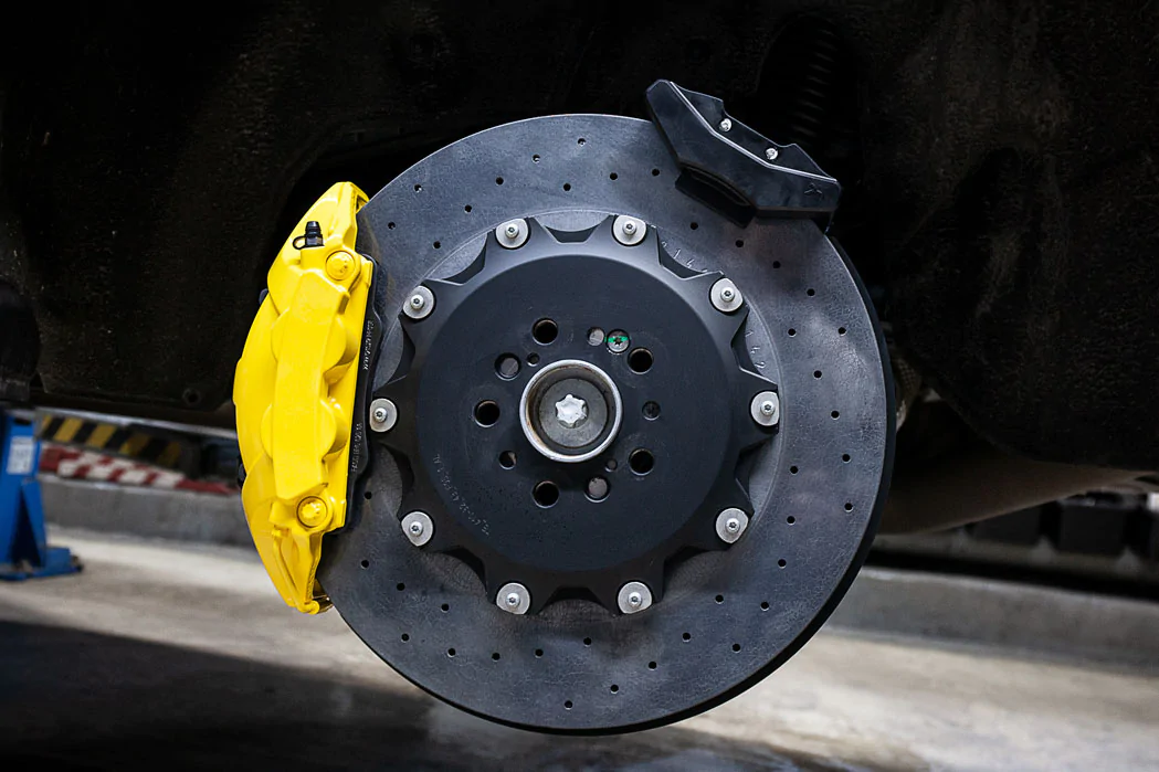 Mercedes-Benz W167 GLE/GLS carbon-ceramic brakes. Pic 1