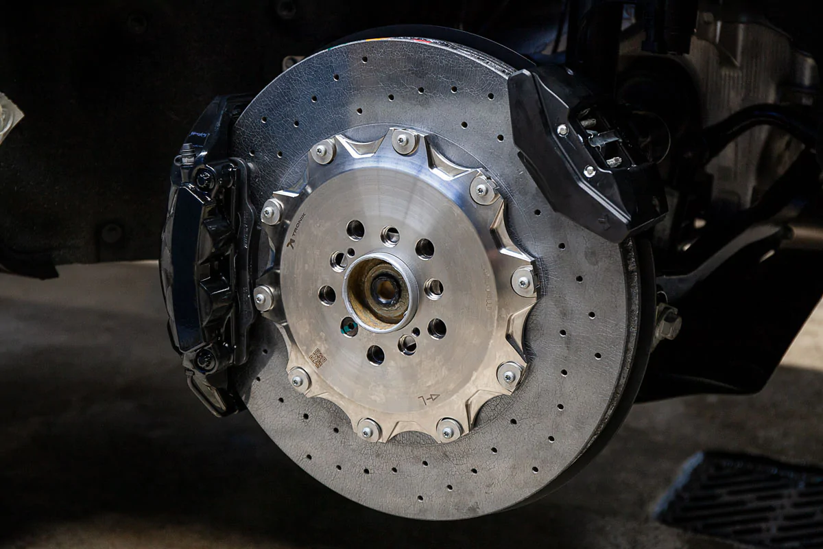 Rolls-Royce Cullinan carbon-ceramic brakes. Pic 10