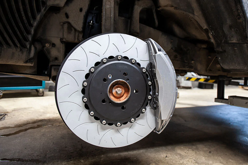 Mercedes-Benz G-class W463276 brakes. Pic 1