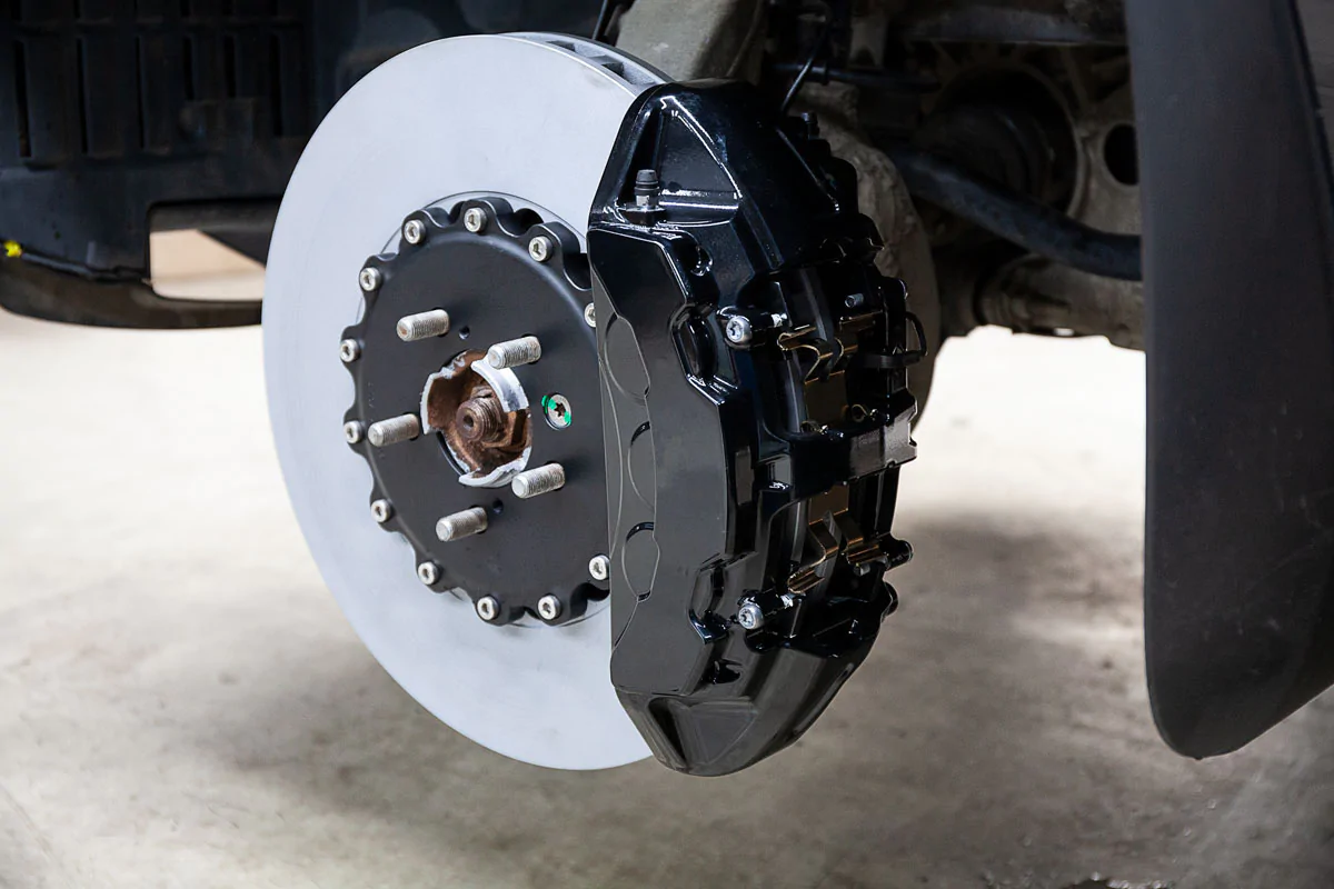 Range Rover brakes. Pic 2