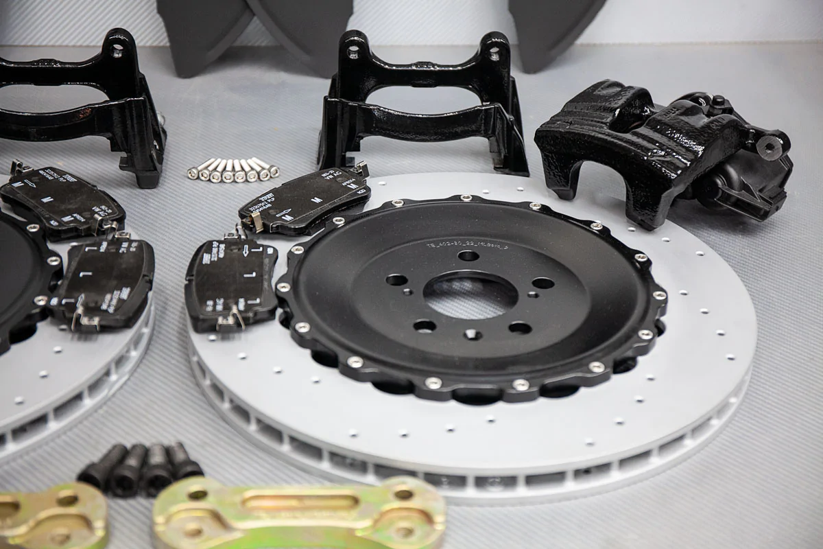 Brake kit Audi Q8. Pic 2