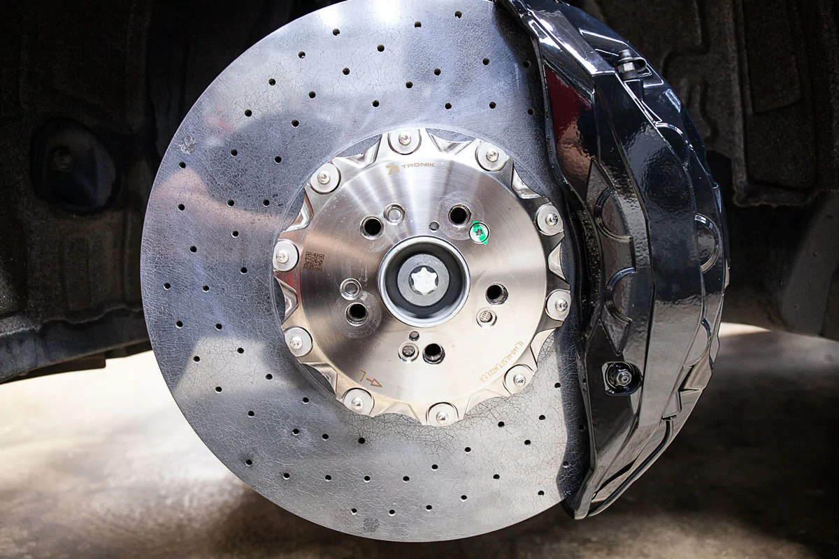 Carbon-ceramic brake system Mercedes-Benz W223 Maybach. Pic 10