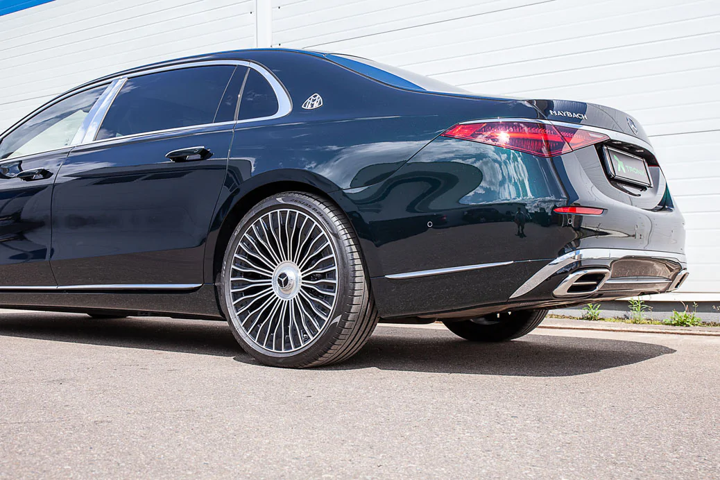 Carbon-ceramic brake system Mercedes-Benz W223 Maybach. Pic 19