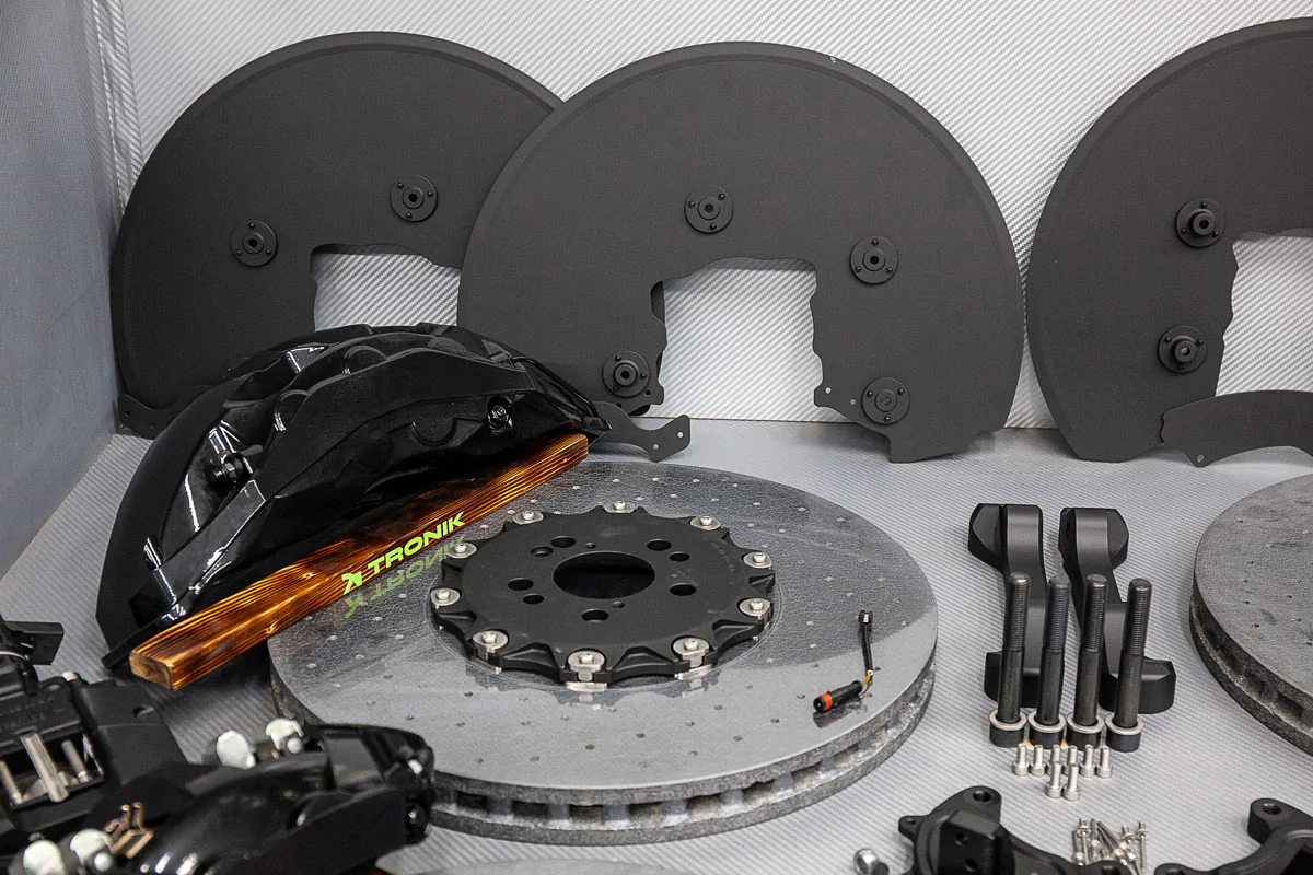 Carbon-ceramic brake system kit Mercedes-Benz Maybach GLS. Pic 4