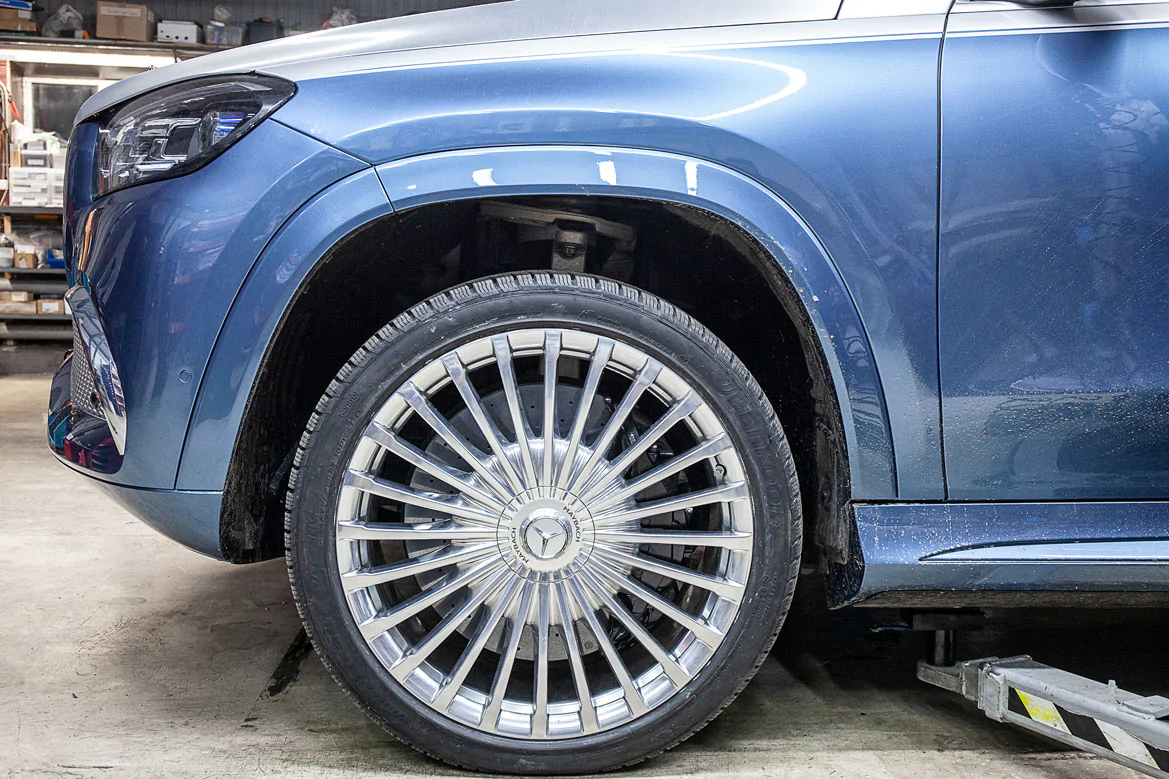 Carbon-ceramic brake system Mercedes-Benz Maybach GLS. Pic 9