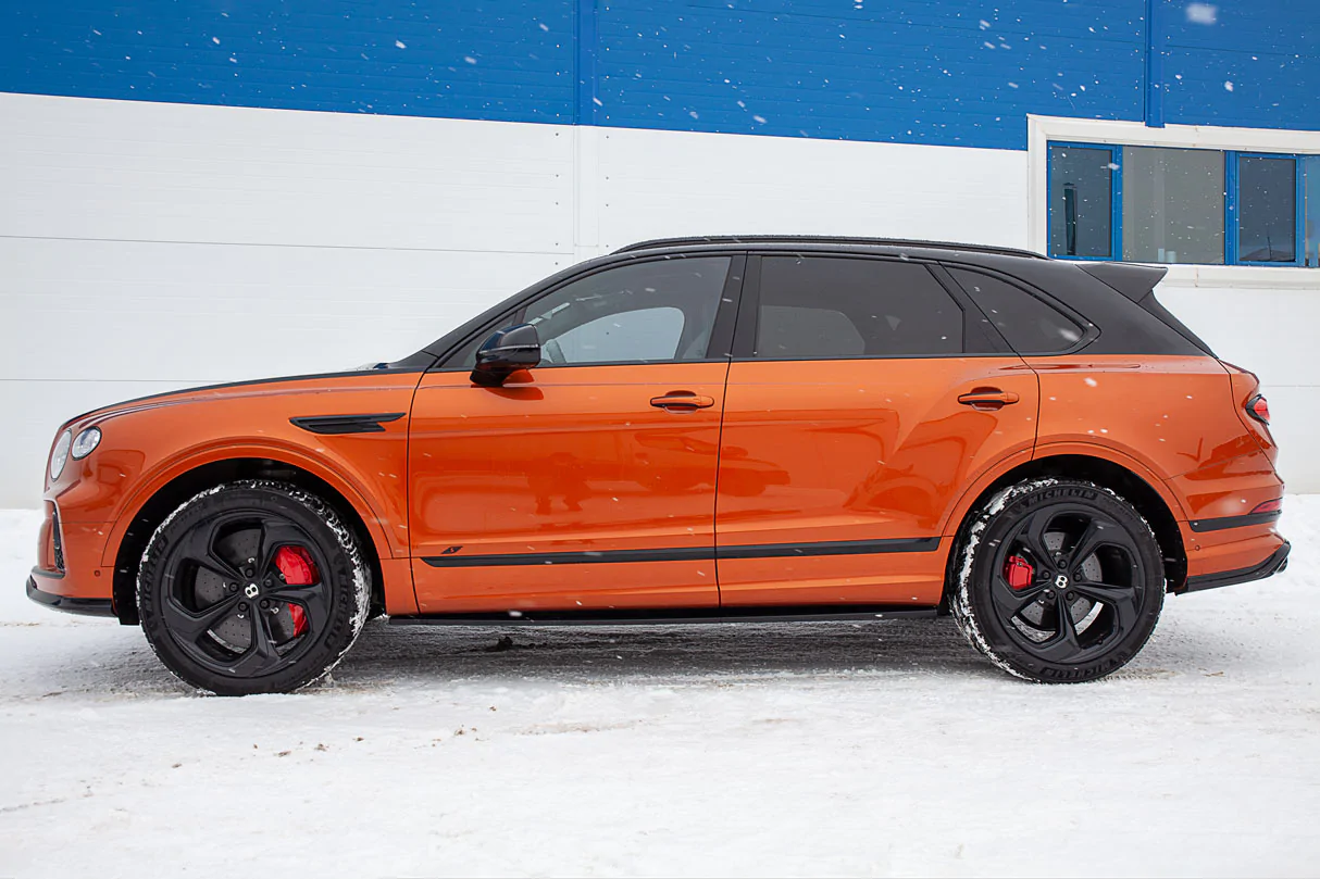 Carbon-ceramic brake system Bentley Bentayga. Pic 10