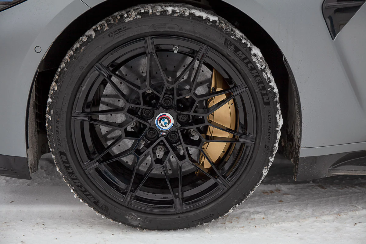 Carbon-ceramic brake system BMW M3 G80. Pic 11