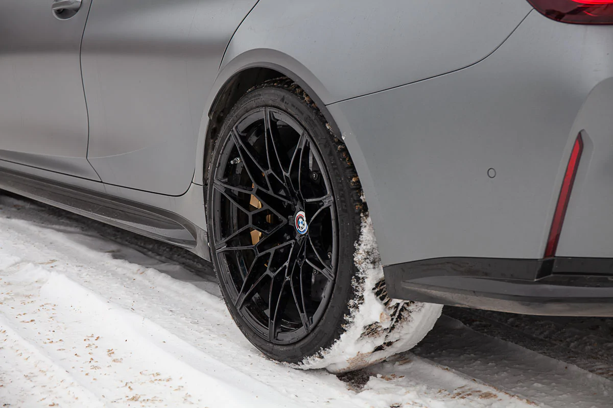 Carbon-ceramic brake system BMW M3 G80. Pic 13