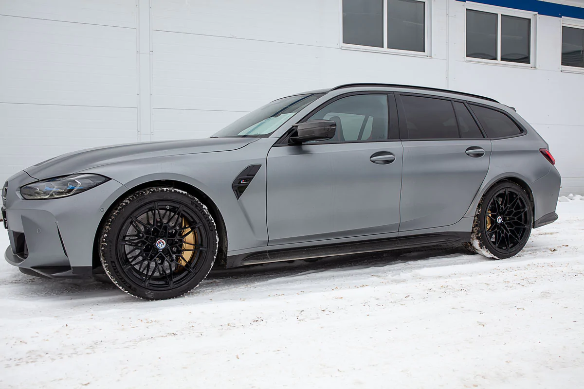 Carbon-ceramic brake system BMW M3 G80. Pic 16