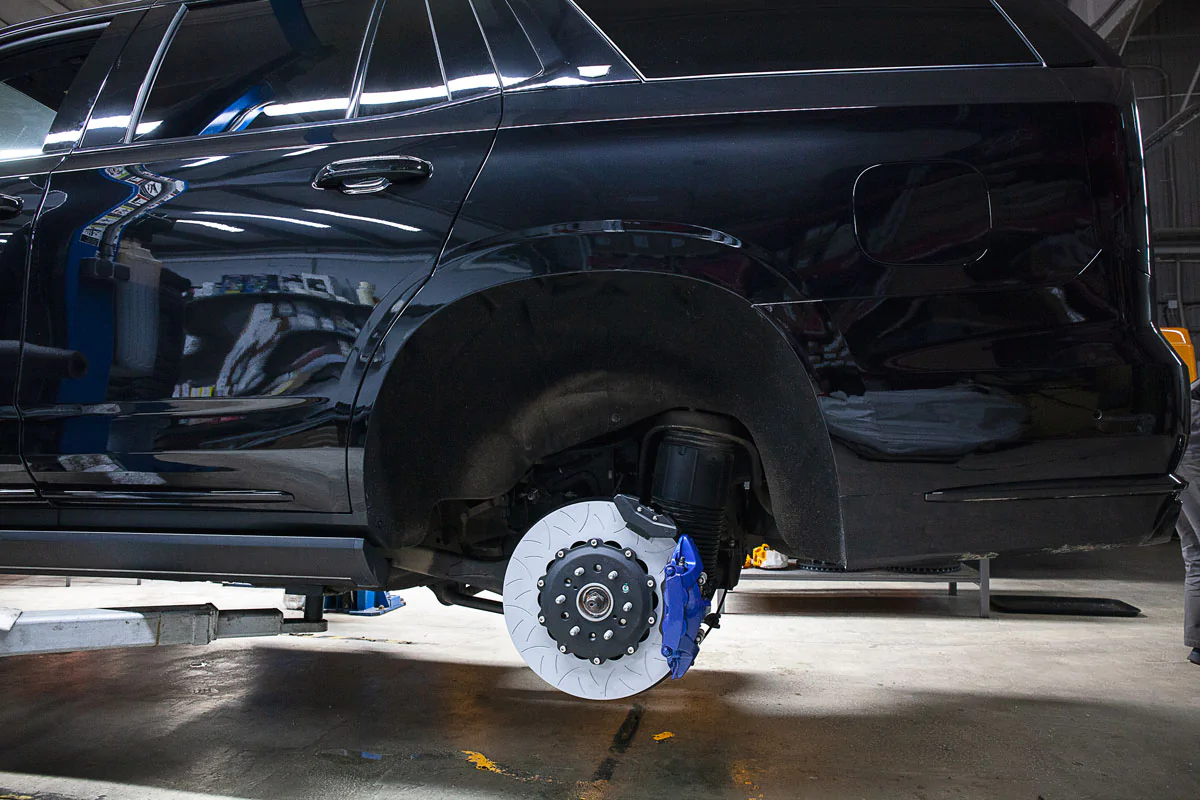 Brake system Cadillac Escalade. Pic 4