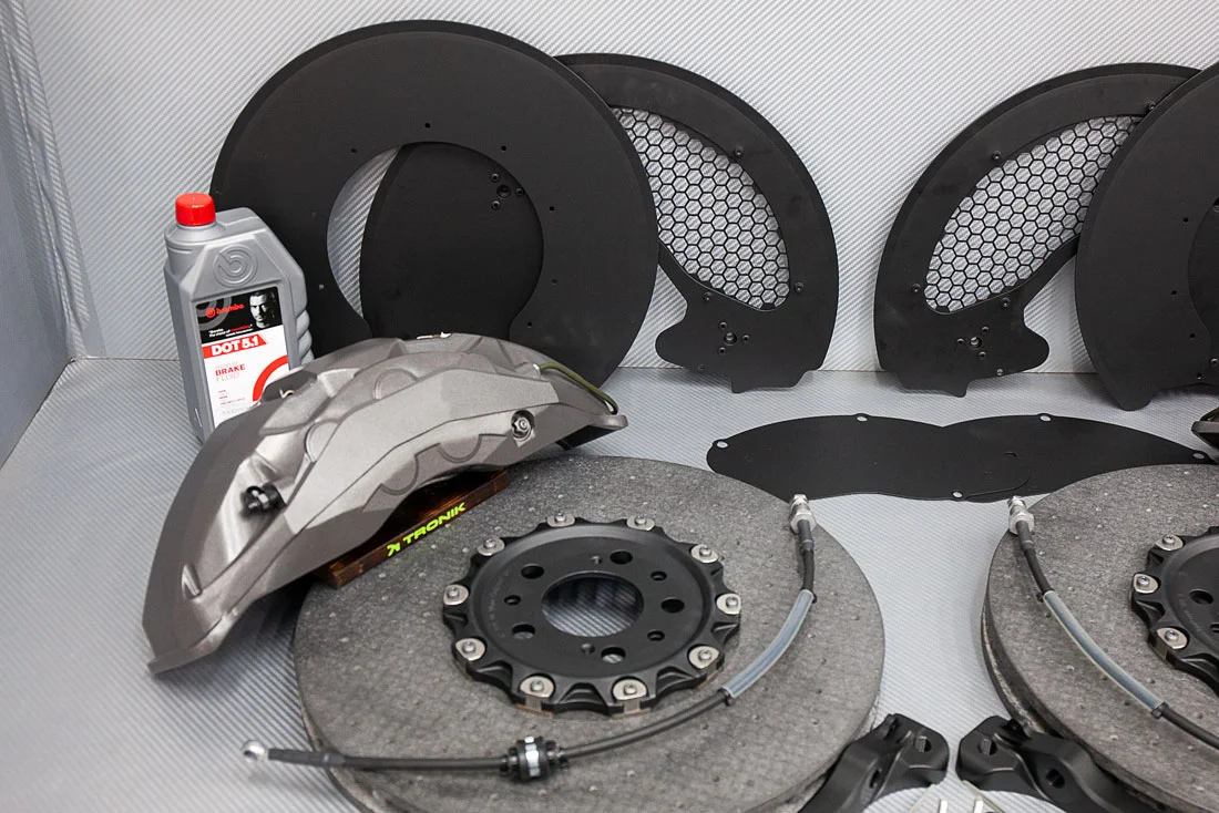 Carbon-ceramic brake system kit Dodge Challenger kit. Pic 6