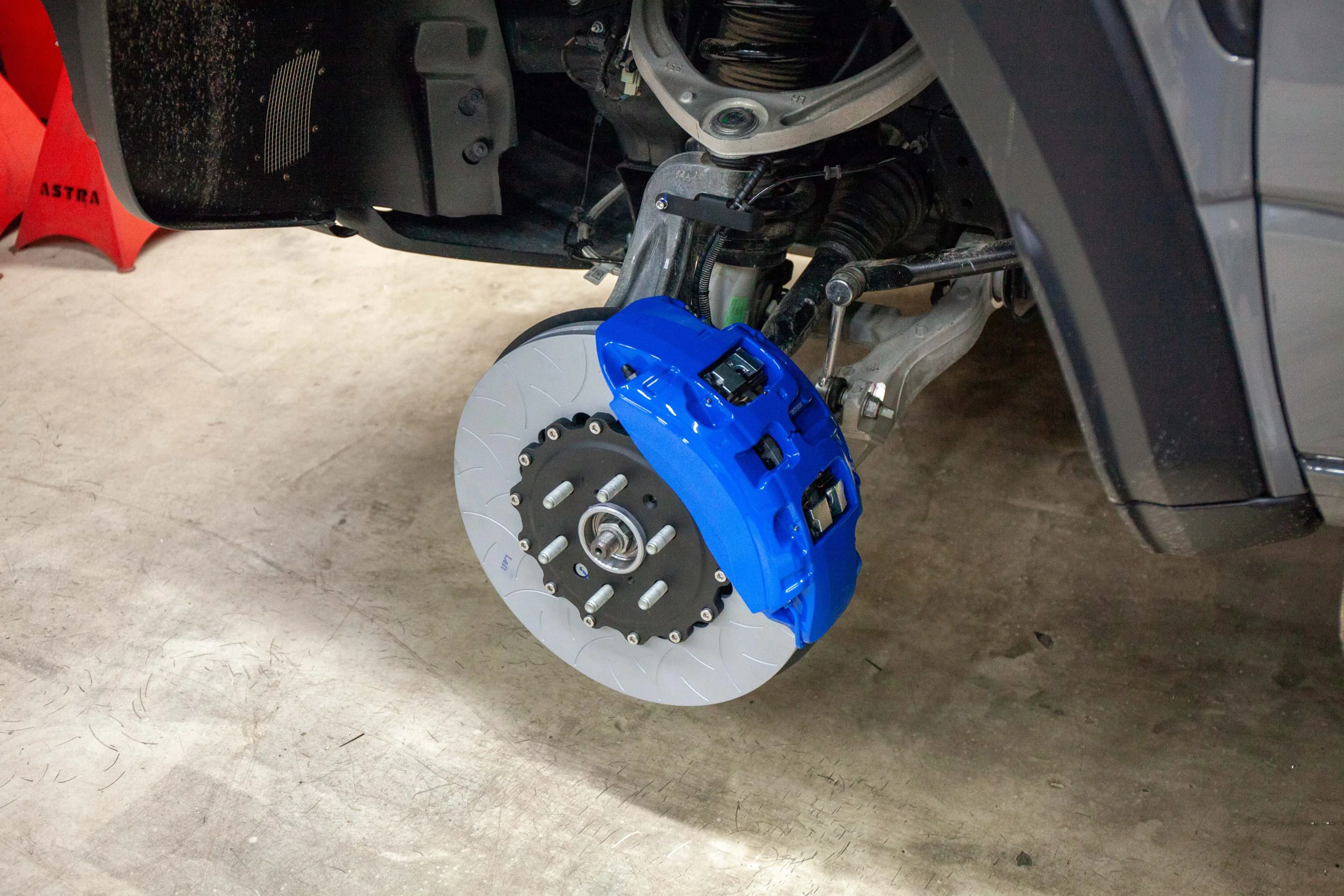 Brake system for Dodge RAM TRX. Pic 4