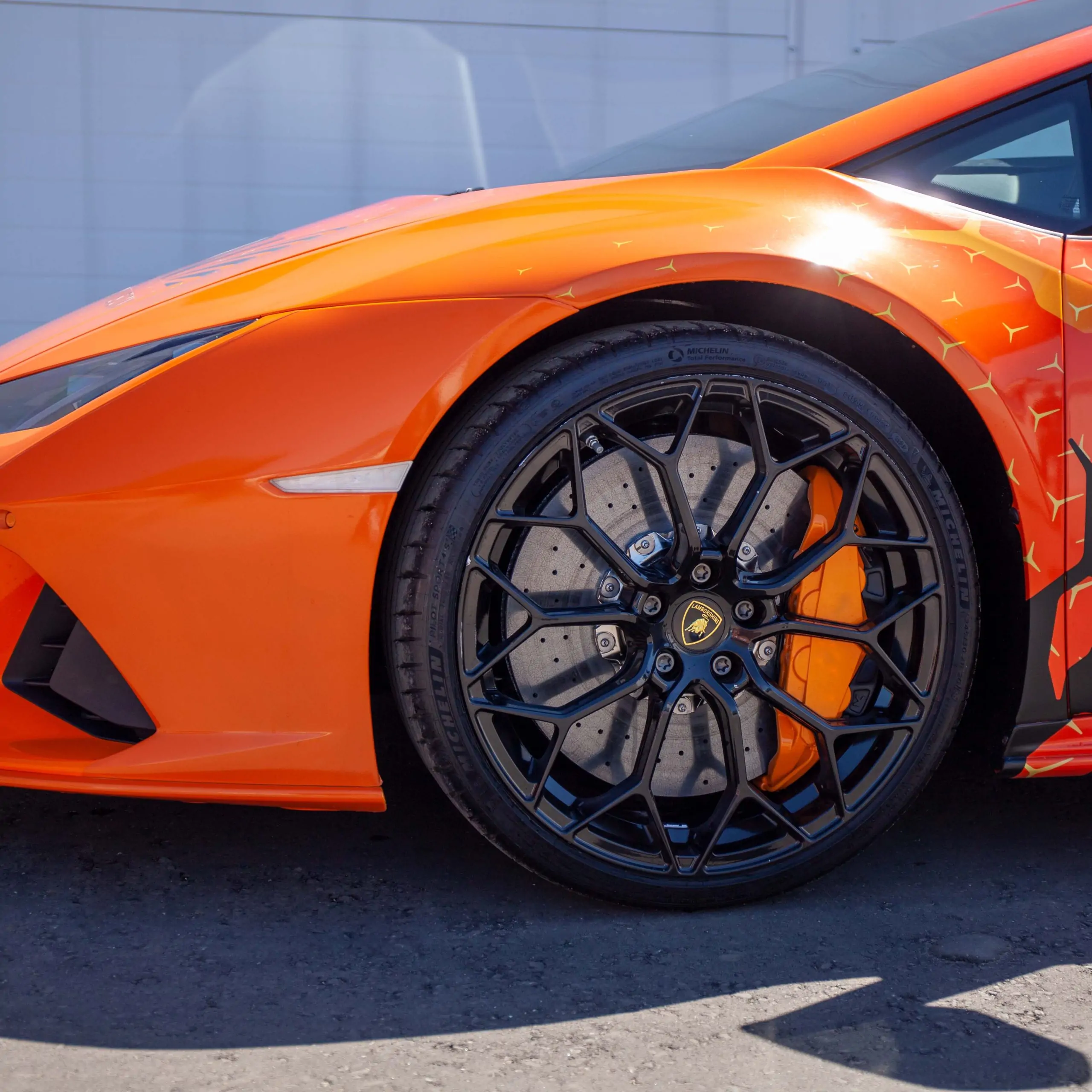 Carbon ceramic brake system for Lamborghini Huracan. Pic 30