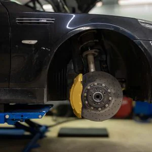 Carbon ceramic brake system for BMW E60. Pic 1