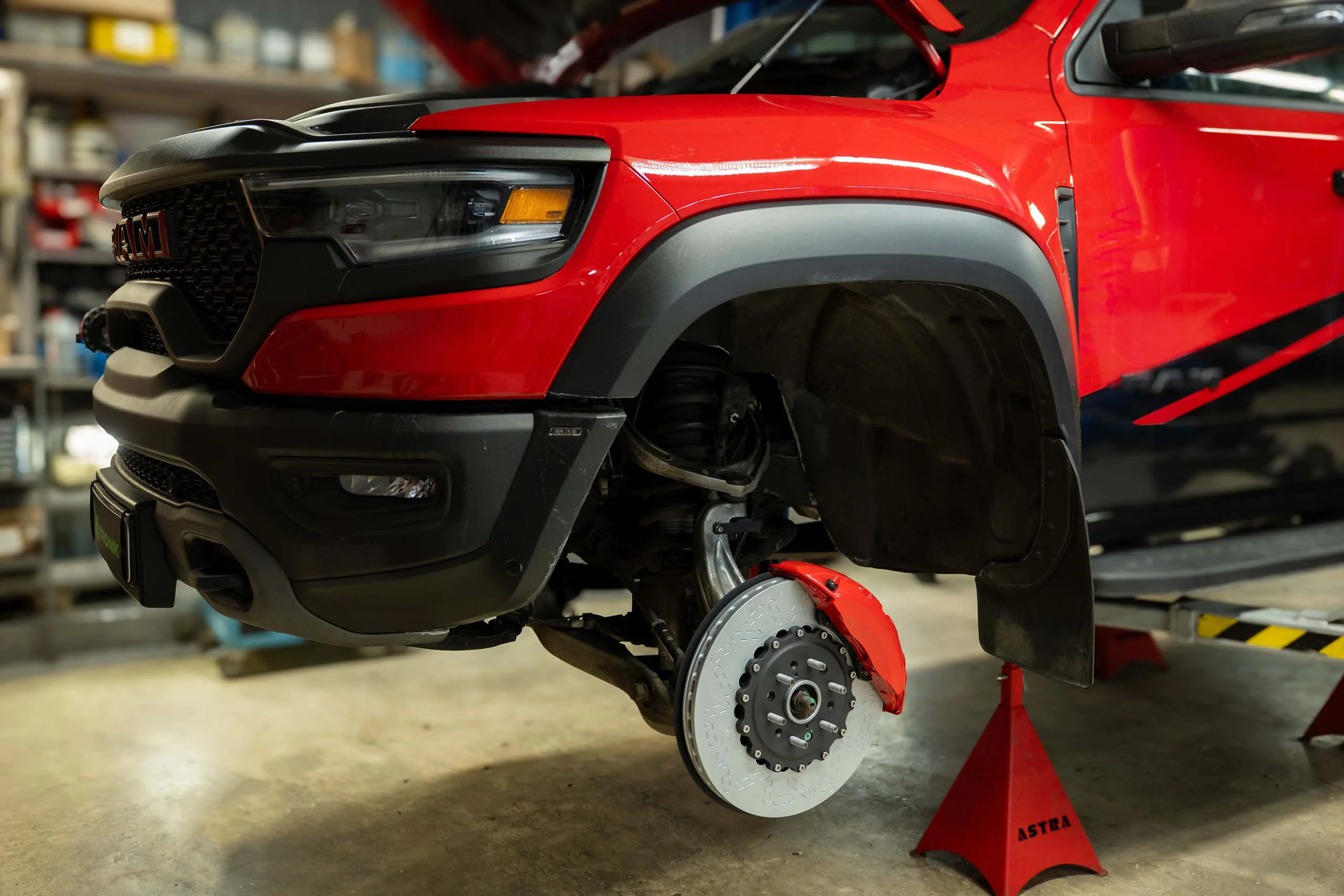 Brake system for Dodge RAM TRX. Pic 12