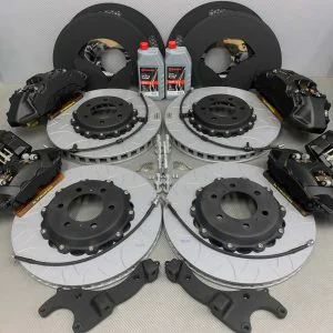 Brake system kit for Toyota Land Cruiser 300. Pic 1