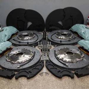 Carbon ceramic brake system kit for Rolls-Royce Cullinan. Pic 1