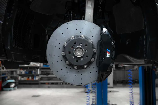 Carbon ceramic brake system for BMW XM (G09). Pic 6