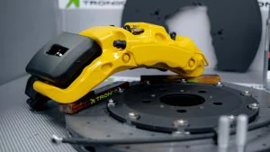 Carbon ceramic brake system kit for Lamborghini Urus. Pic 4