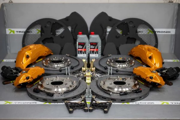 Carbon ceramic brake system kit for MB W463.276. Pic 1