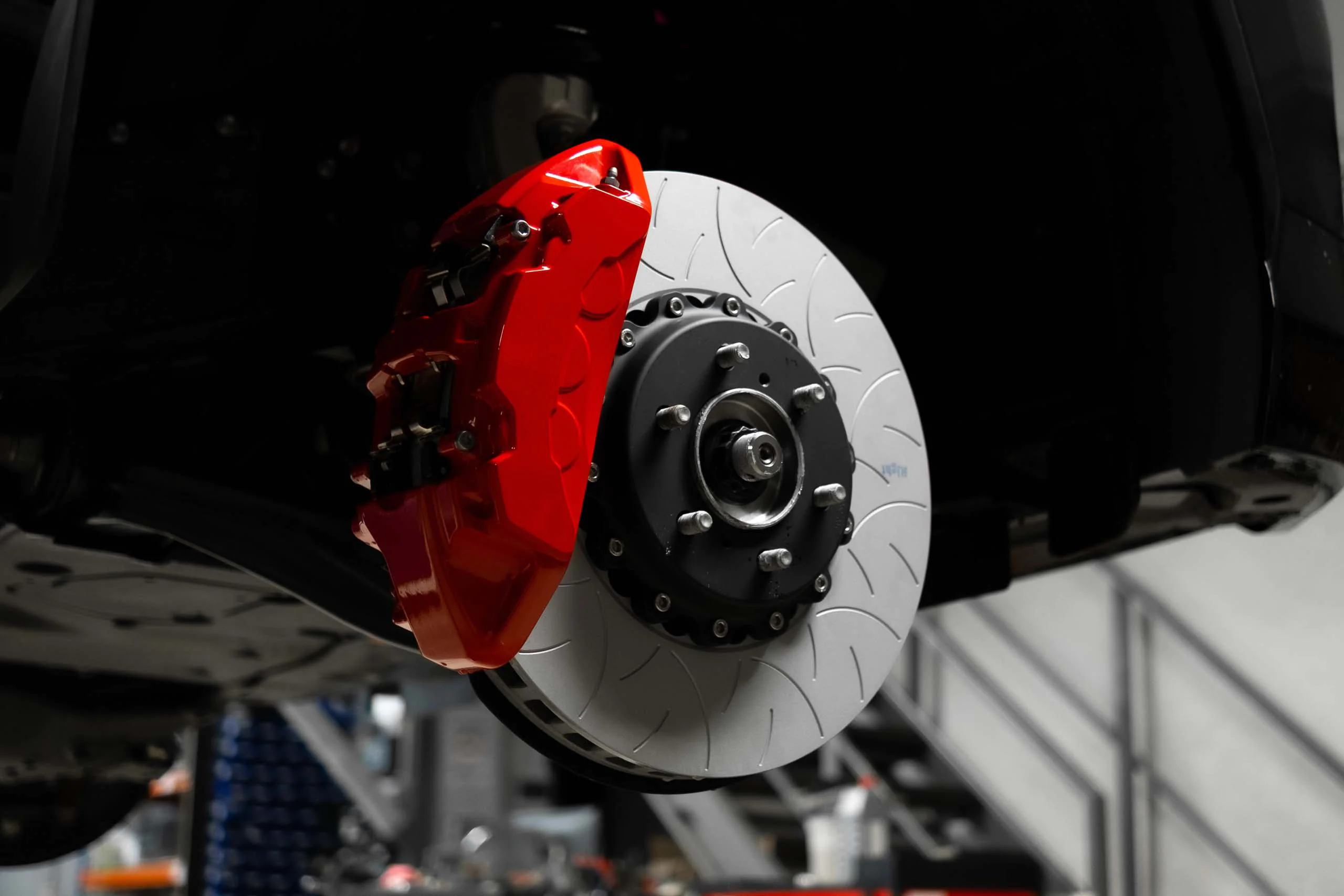 Brake system for Lexus LX600. Pic 10