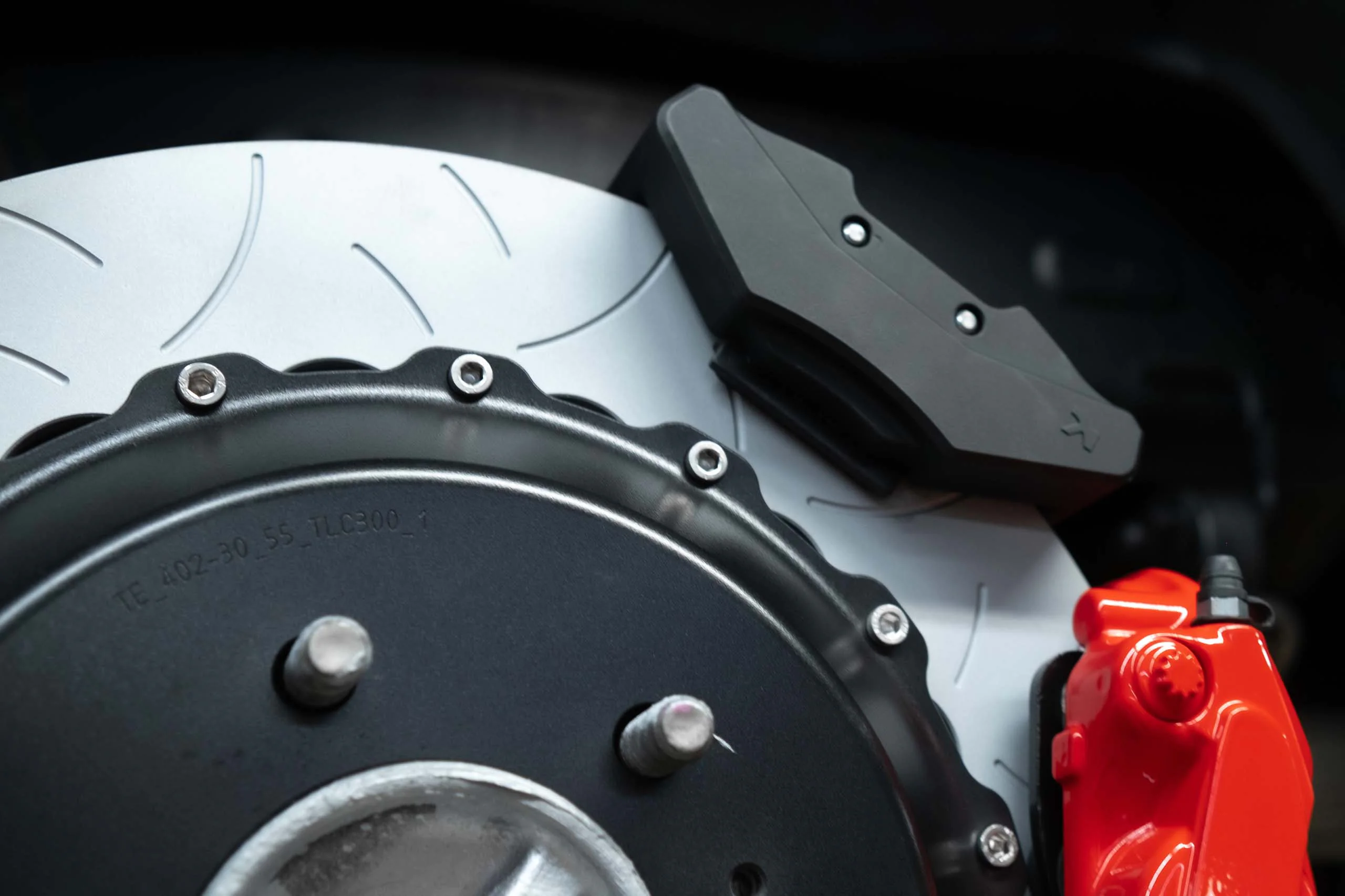 Brake system for Toyota Sequoia. Pic 15