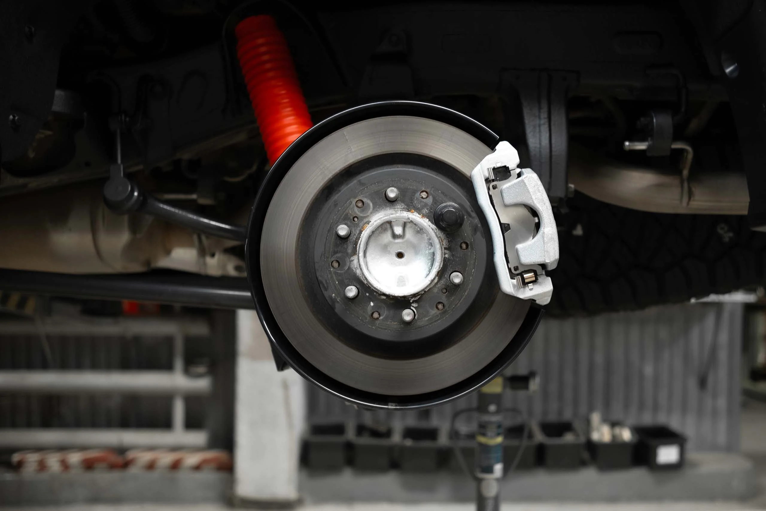 OEM brake system Toyota Sequoia. Pic 9