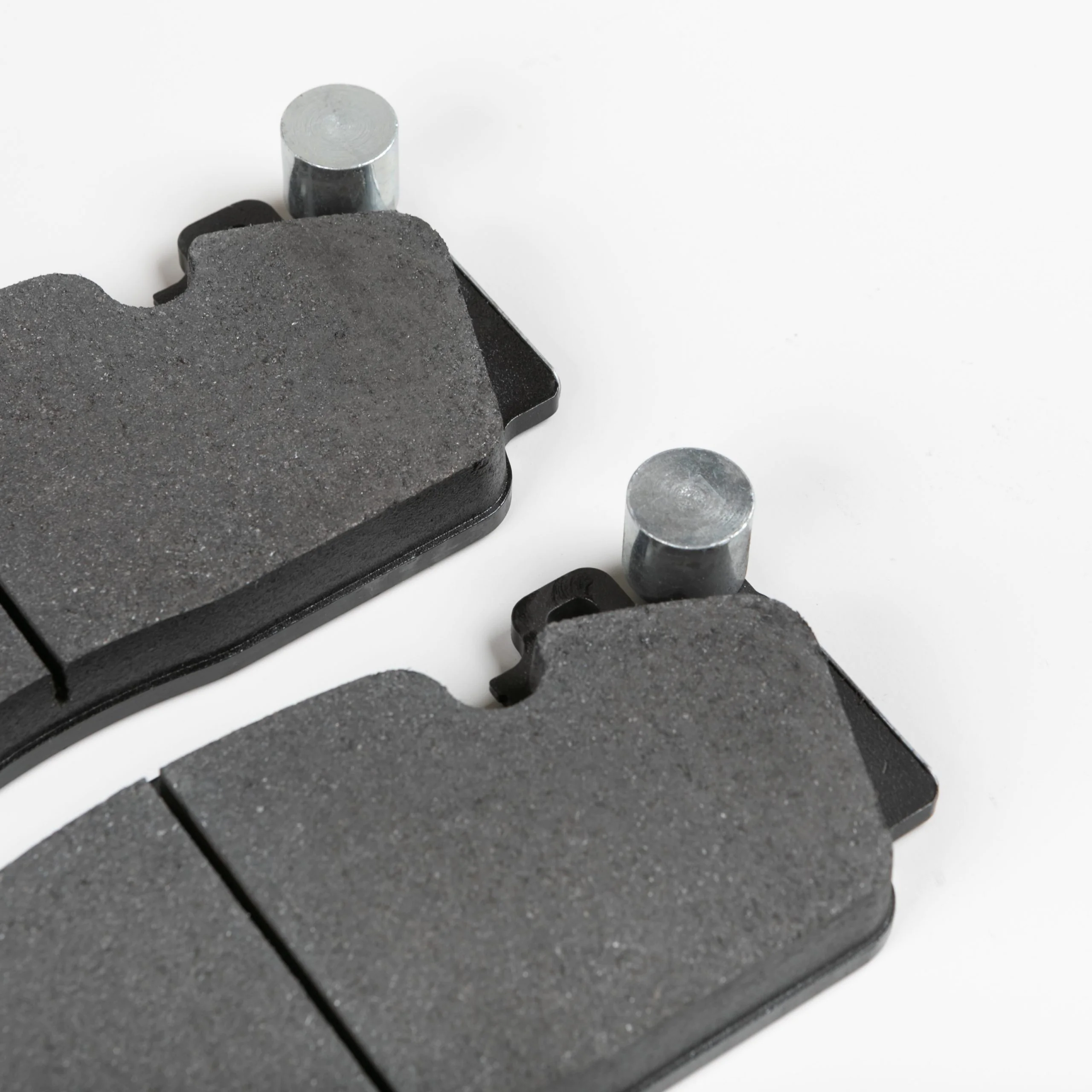 34112284869 - BMW M5 F10 front repair kit, brake pads asbestos-free - Image 4