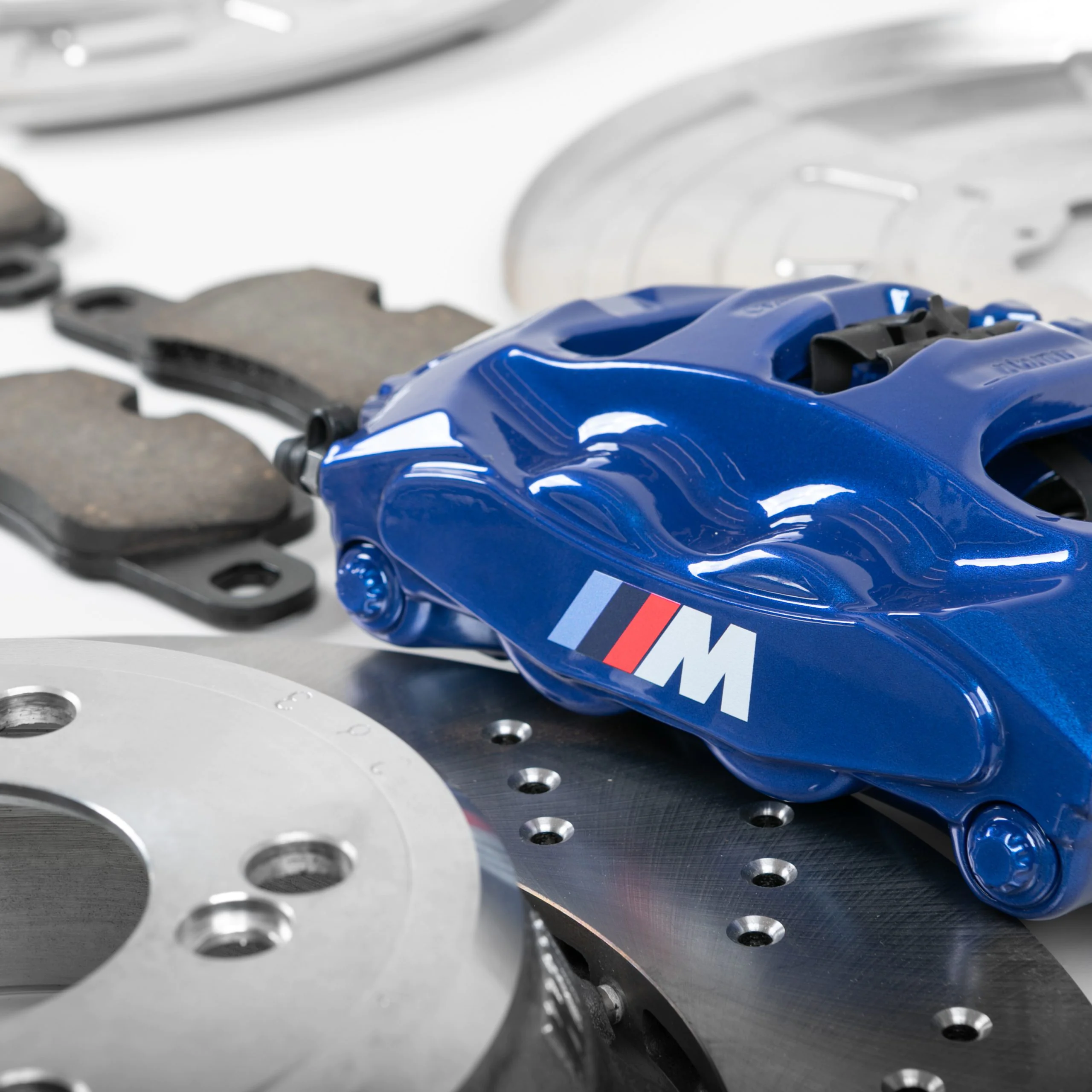 Full Rear brake calipers upgrade kit for BMW X5 F15 or X6 F16 to Blue Porsche 4 piston Brembo calipers - Image 3
