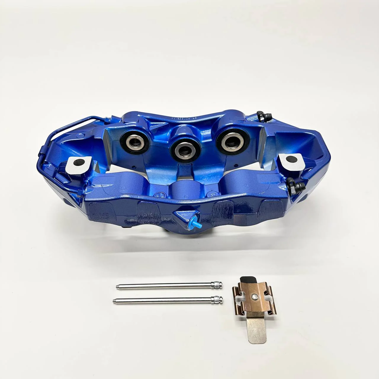 BMW M5 F10 front OEM brake caliper (RIGHT) - Image 5