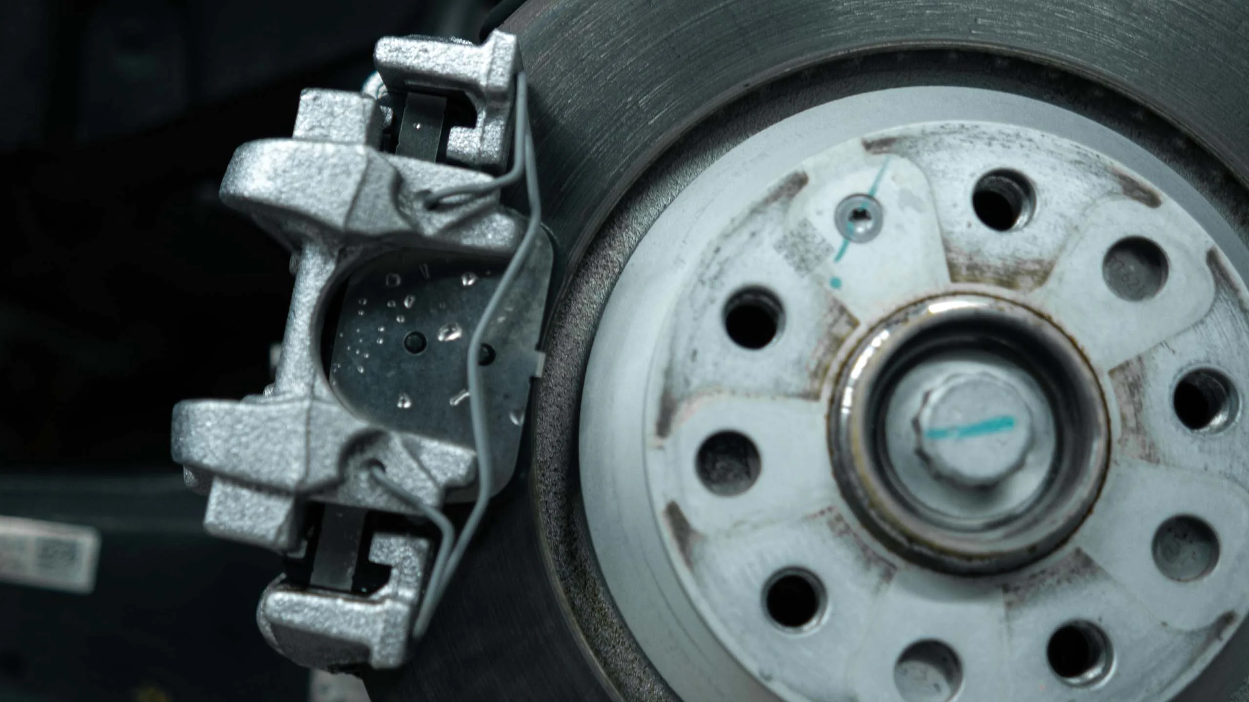 OEM brake system Audi Q6. Pic 17 OEM brake system Audi Q6. Pic 17