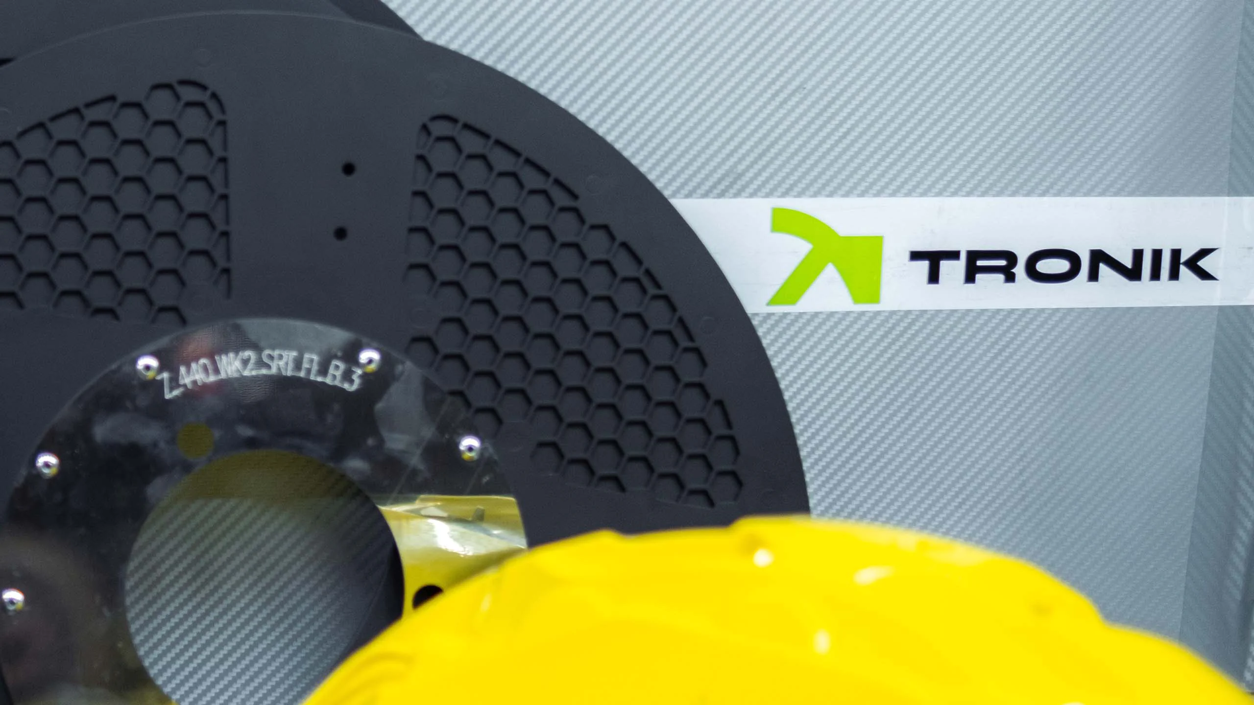 Carbon-ceramic brake system kit for Dodge Durango. Pic 10 Carbon-ceramic brake system kit for Dodge Durango. Pic 10