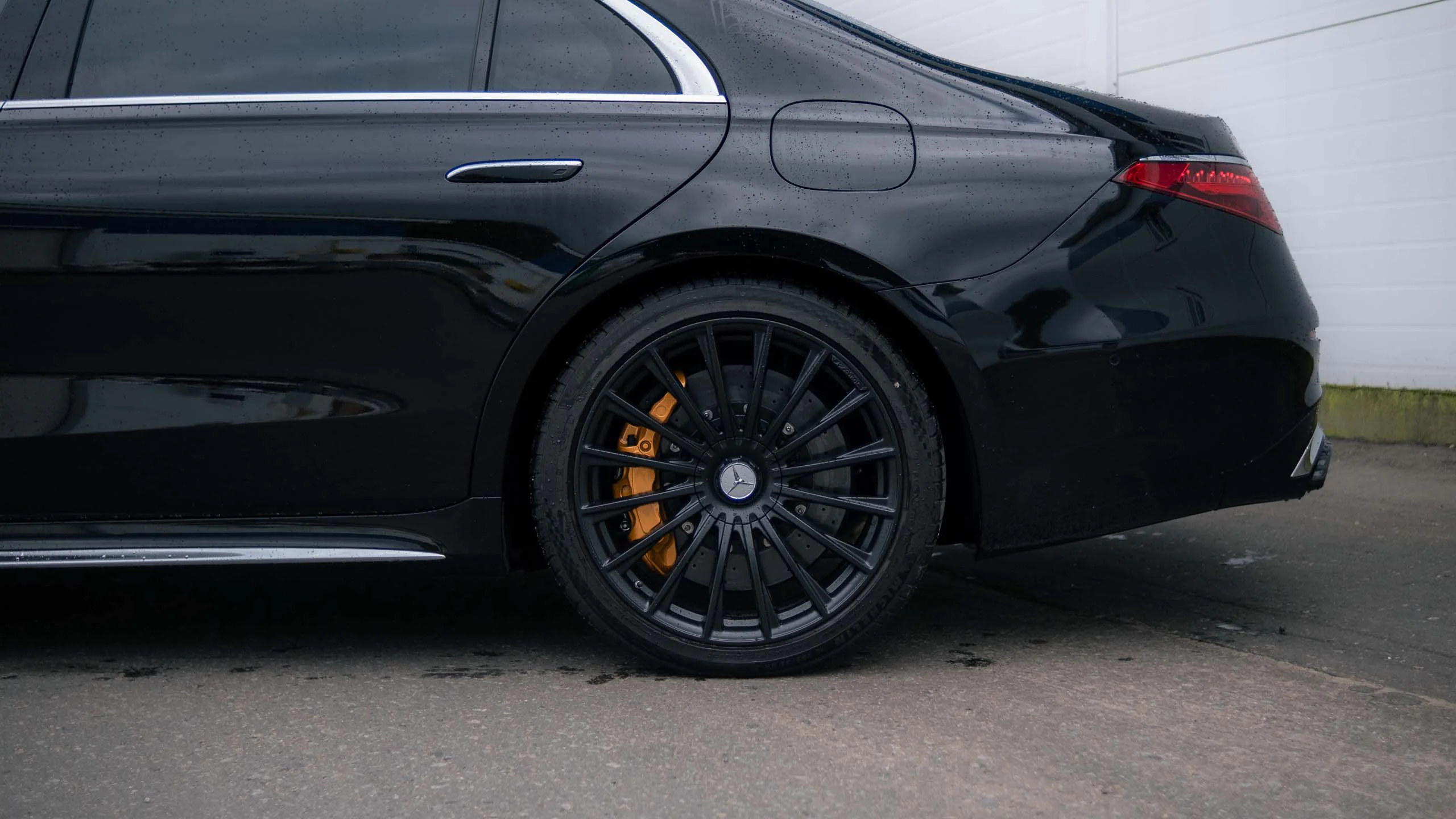 Carbon-ceramic brake system for Mercedes-Benz W223. Pic 12 Carbon-ceramic brake system for Mercedes-Benz W223. Pic 12