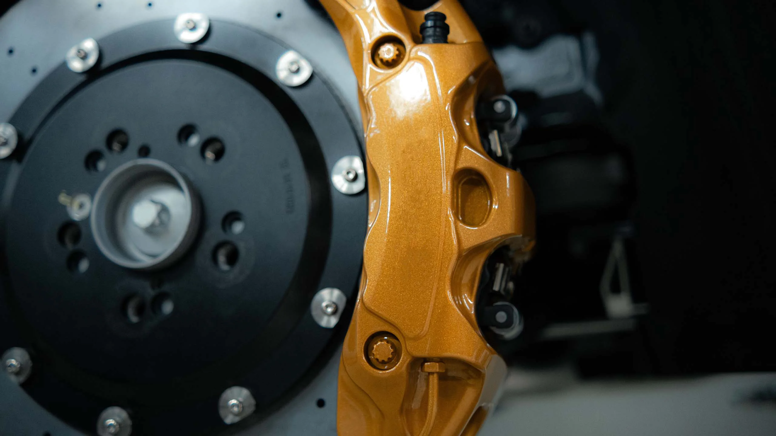 Carbon-ceramic brake system for Mercedes-Benz W223. Pic 7 Carbon-ceramic brake system for Mercedes-Benz W223. Pic 7