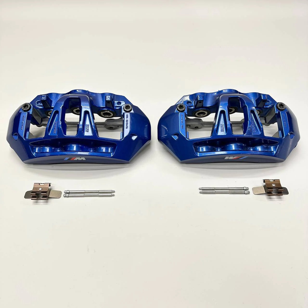 BMW X5M F85/ X6M F86 front OEM brake calipers (pair) - Image 2