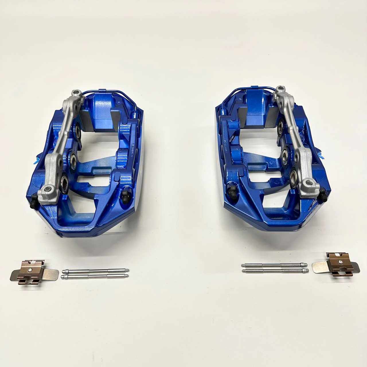 BMW X5M F85/ X6M F86 front OEM brake calipers (pair) - Image 7