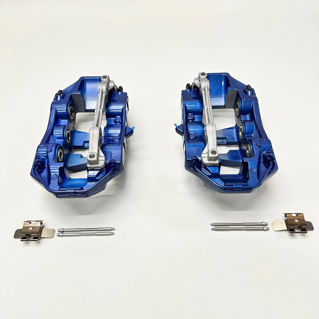 BMW X5M F85/ X6M F86 front OEM brake calipers (pair) - Image 8