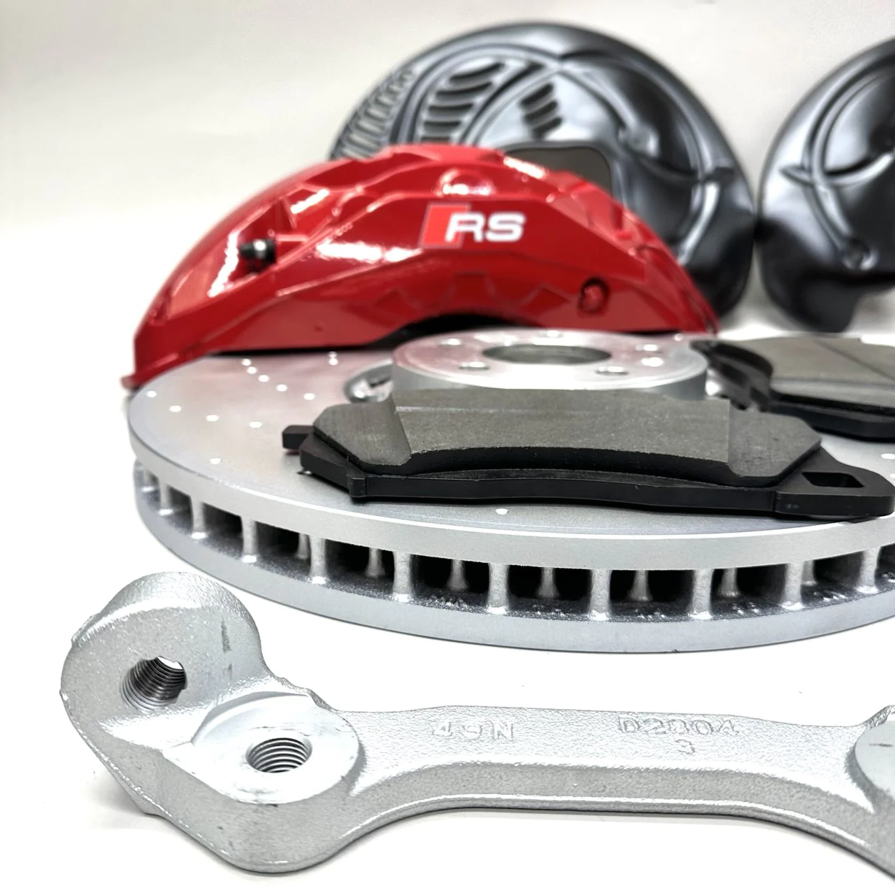 AUDI Q7 Q8 (Typ 4M MLB Evo 2015-2022) Front Big 10 pot OEM brake kit RED - Image 5