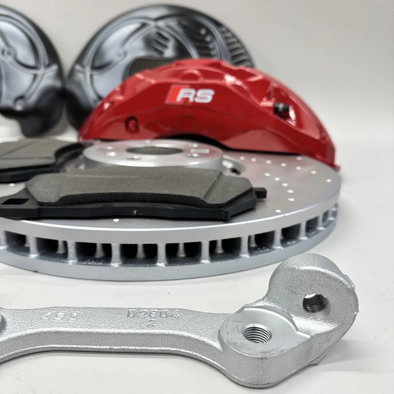 AUDI Q7 Q8 (Typ 4M MLB Evo 2015-2022) Front Big 10 pot OEM brake kit RED - Image 6