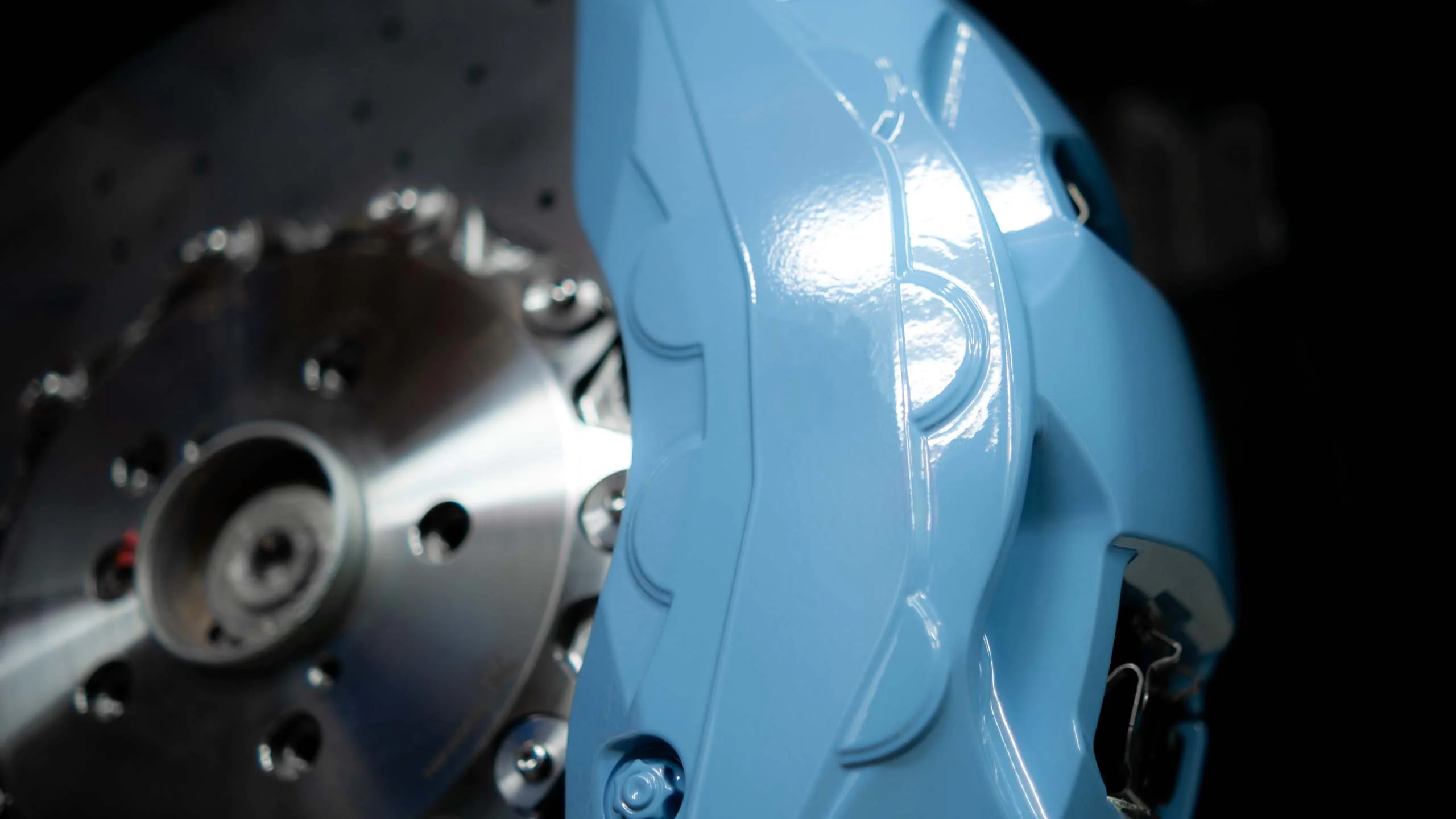 Carbon-ceramic brake system for Rolls-Royce Ghost. Pic 8 Carbon-ceramic brake system for Rolls-Royce Ghost. Pic 8