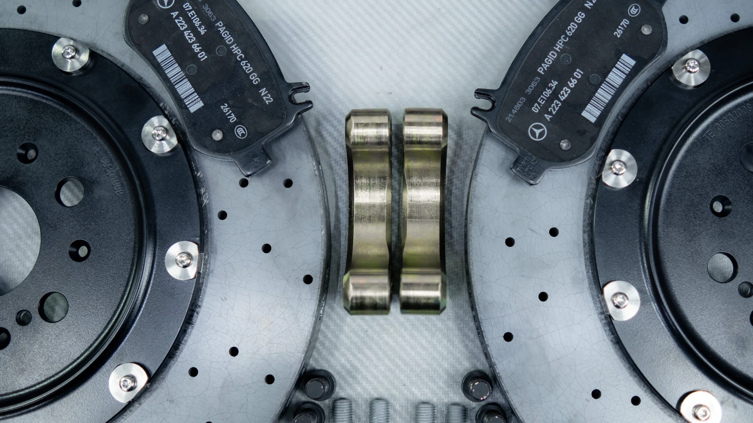 Audi Q6 Carbon-Ceramic Brake Kit 420-40mm 390-32mm (Grey) - Image 11