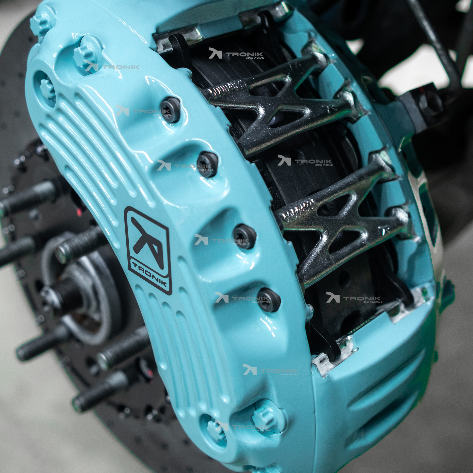 Dodge RAM TRX carbon-ceramic brake kit for OEM 18-inch wheels - Image 6