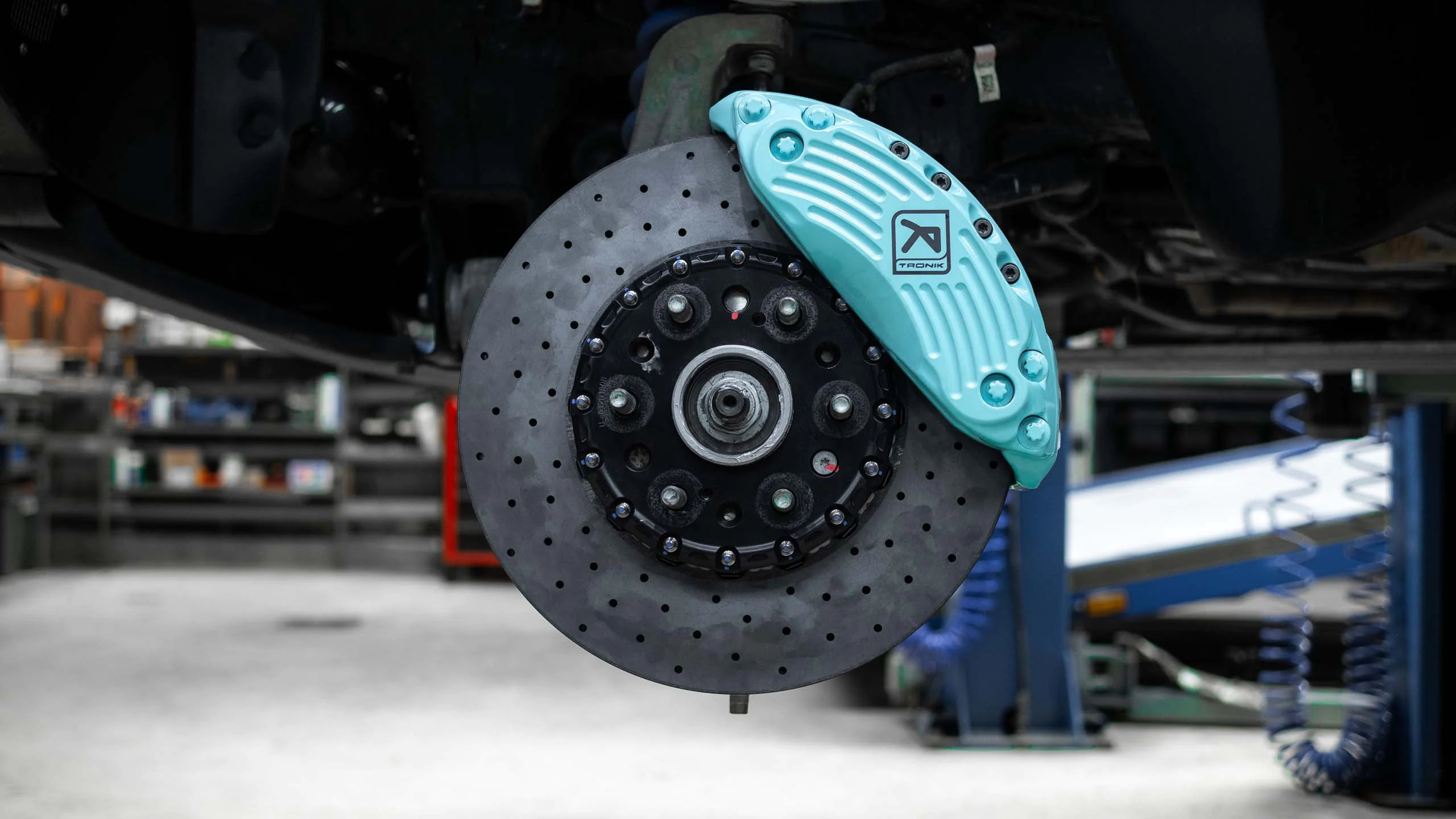 Carbon brake system for Dodge RAM TRX. Pic 8 Carbon brake system for Dodge RAM TRX. Pic 8