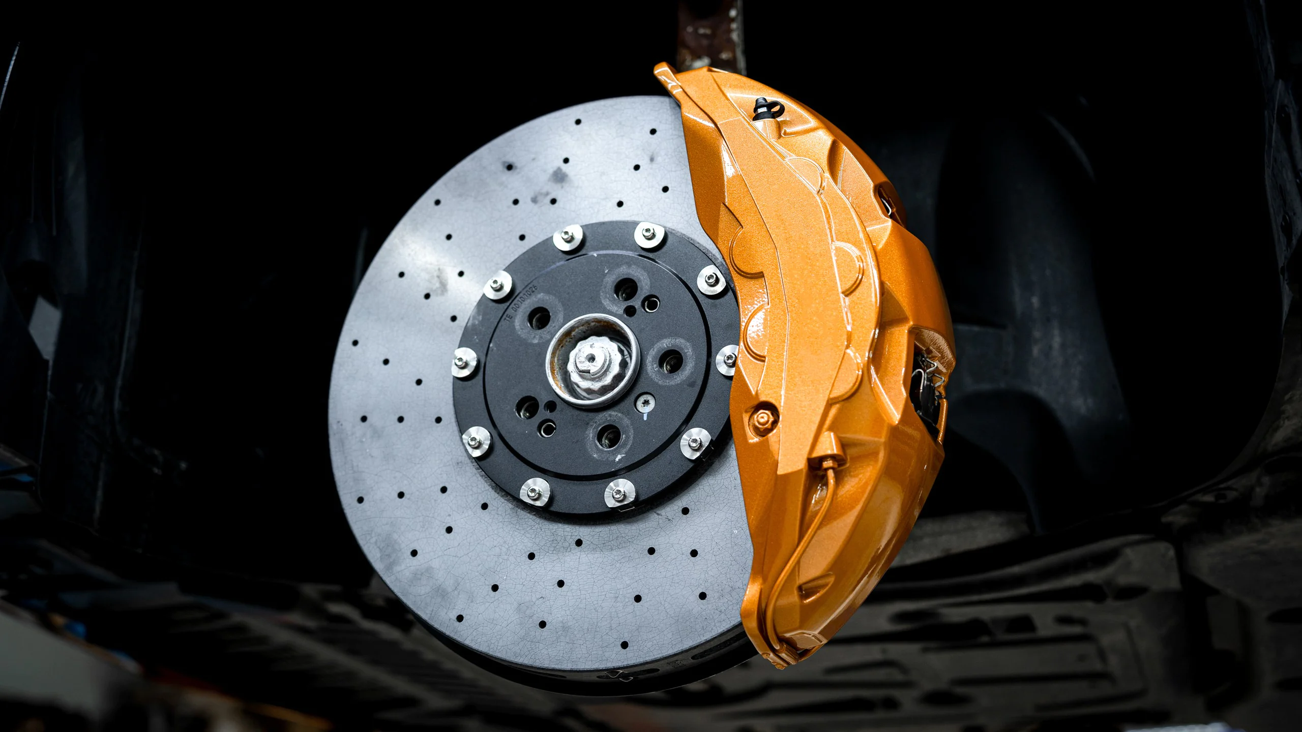 Carbon-ceramic brake system for Mercedes-Benz W166 2 | Carbon-ceramic brake system for Mercedes-Benz W166 Carbon-ceramic brake system for Mercedes-Benz W166 Picture 2