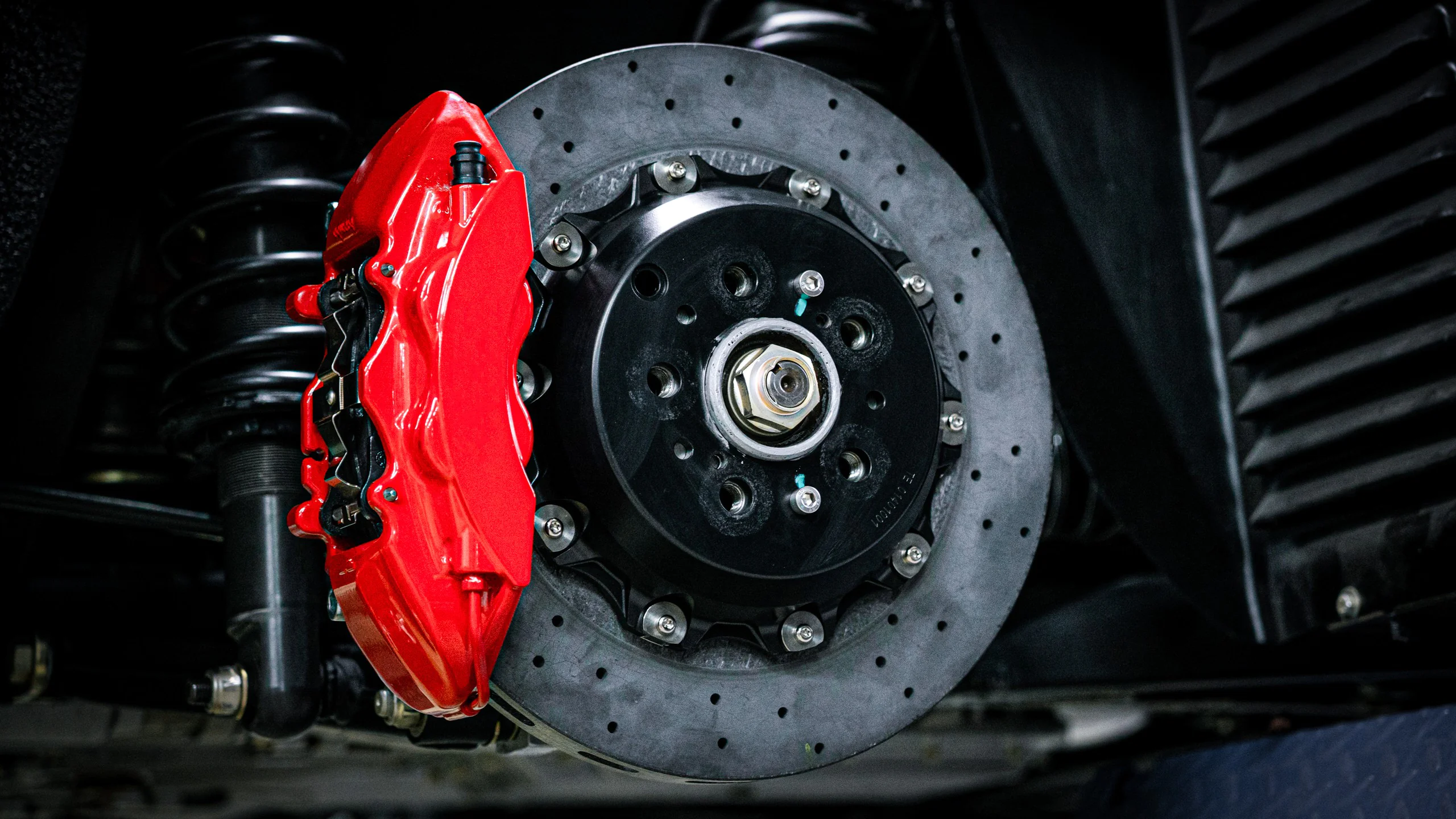 Carbon-ceramic brake system for Ferrari Testarossa 6 | Carbon-ceramic brake system for Ferrari Testarossa Carbon-ceramic brake system for Ferrari Testarossa Picture 6